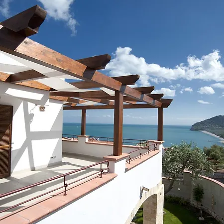 Il Porto Hotel 4*