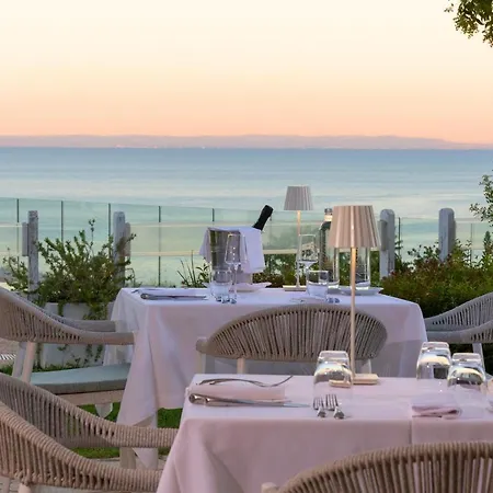 מלון Il Porto 4*