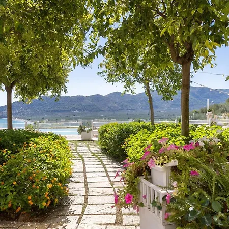 Il Porto מלון 4*