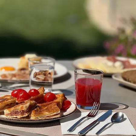 Il Porto 4* מאטינאטה